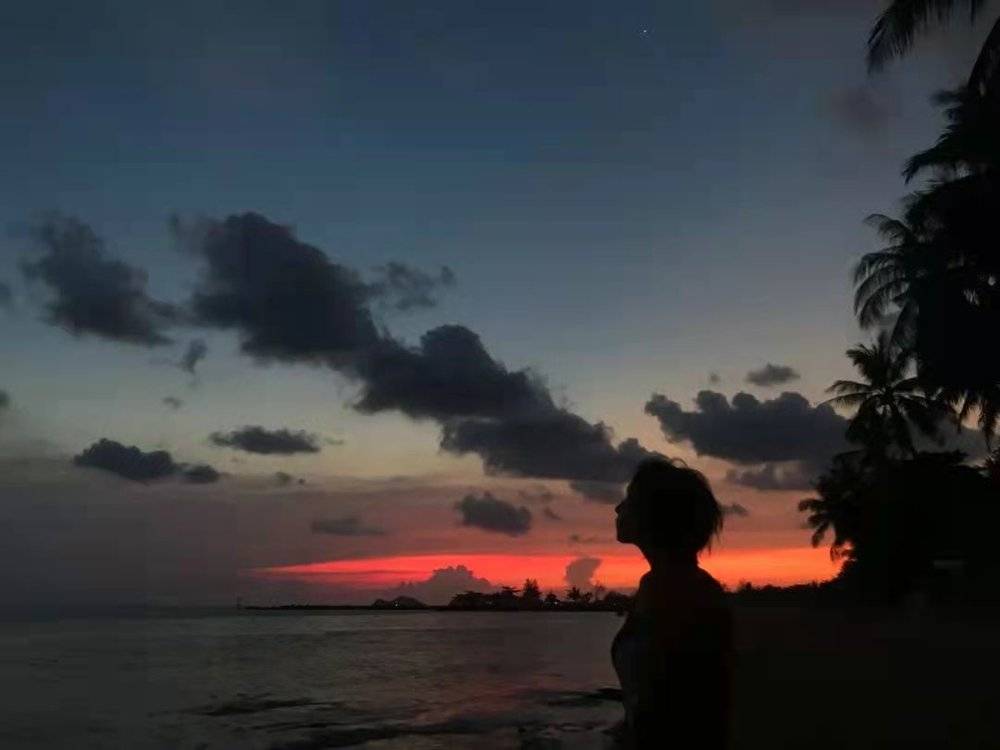 三个中国女孩泰国幻想漂流