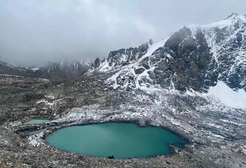 三个中国女孩泰国幻想漂流