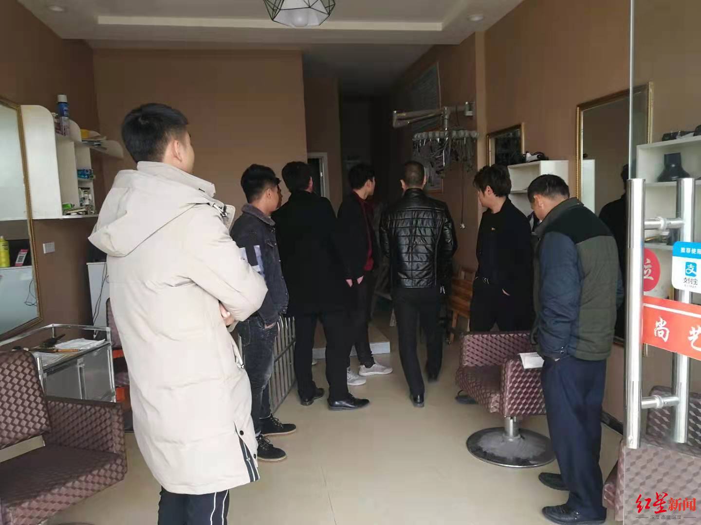 90后二孩妈妈理发店做头发，一氧化碳中毒致智力障碍 两年未获一分钱赔偿