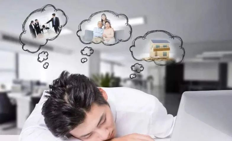 “35歲焦慮”，該如何破？| 睡前聊一會兒