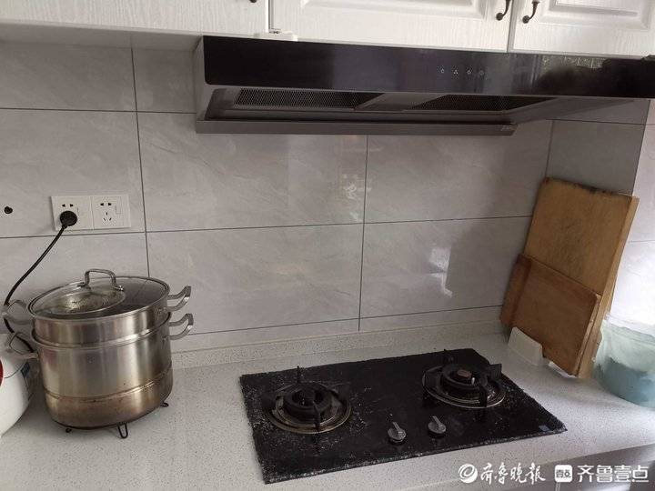 3·15在行动|济南一市民家燃气灶玻璃面板突然爆裂，老板电器：是人为原因，非产品质量问题