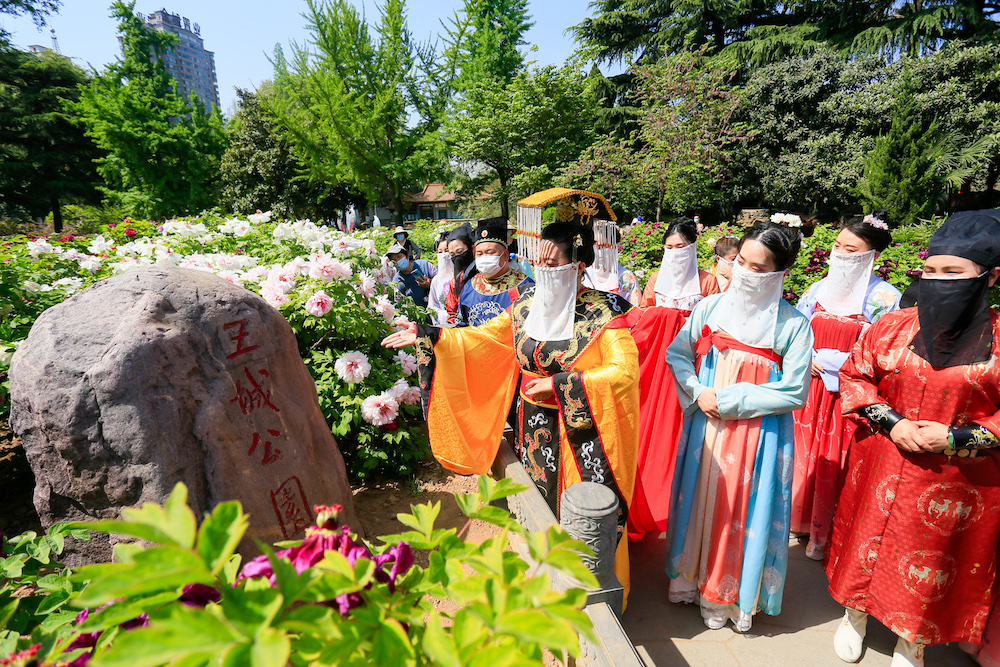 三个五一个一怎么算等于24,三个五一个一怎么算等于24加减乘除只能用一次