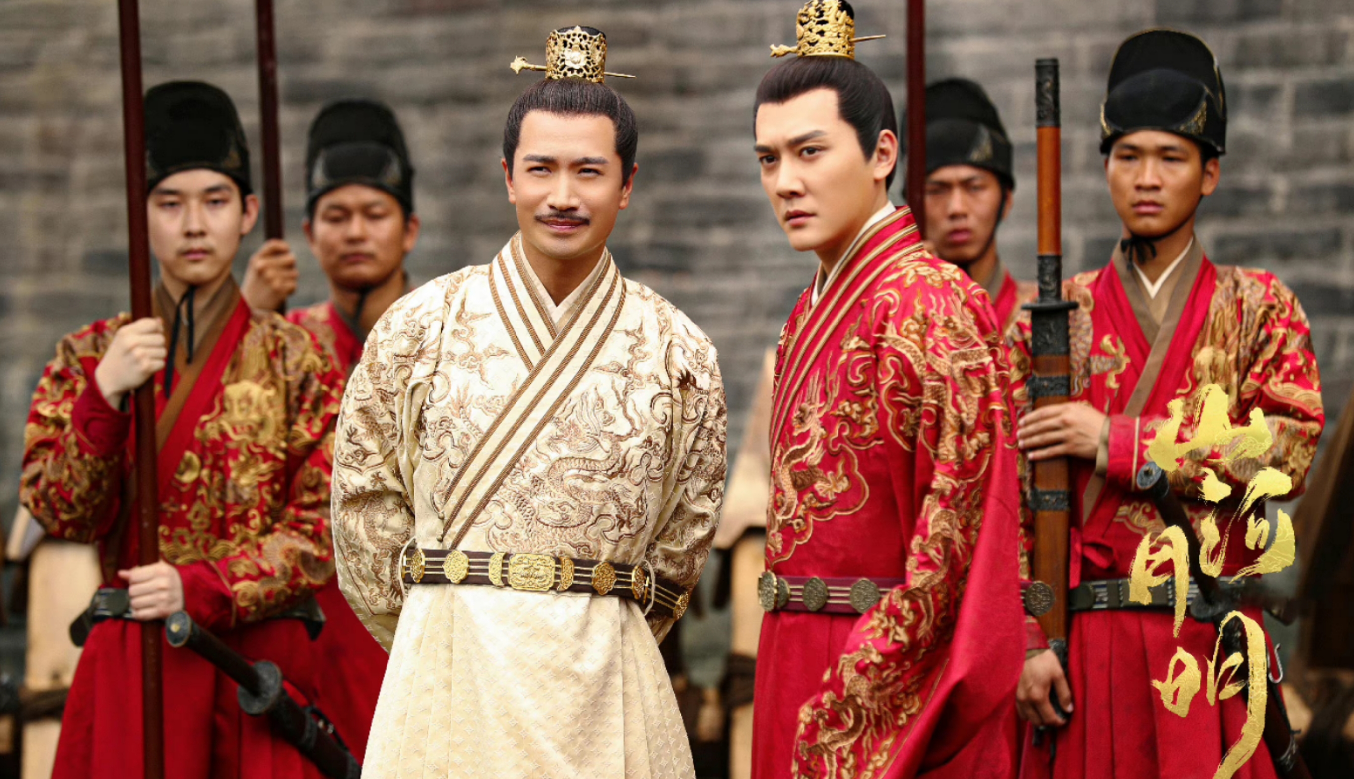 何晟铭：做个能随时清空的器皿