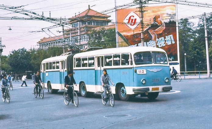 北京奥运会前哪些地方会拆迁(112路——开通运营六十多年，见证了京城的发展历程)