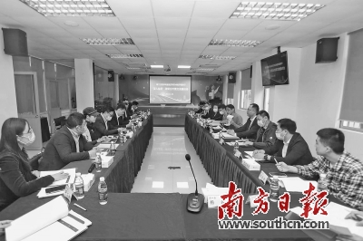 “首贷窗口”护航小微“贷”动企业稳健发展