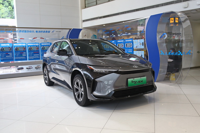 合资品牌的纯电SUV到底香不香？广汽丰田bZ4X实拍曝光