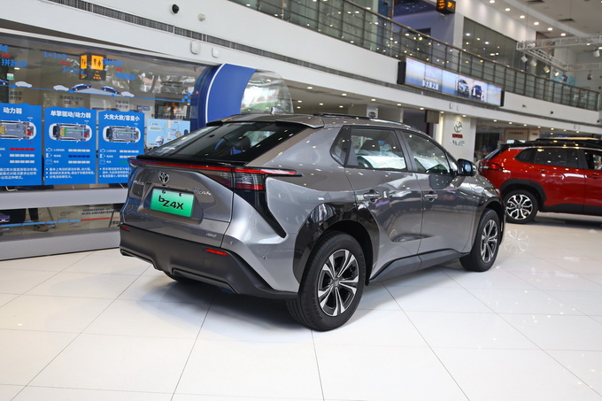 合资品牌的纯电SUV到底香不香？广汽丰田bZ4X实拍曝光
