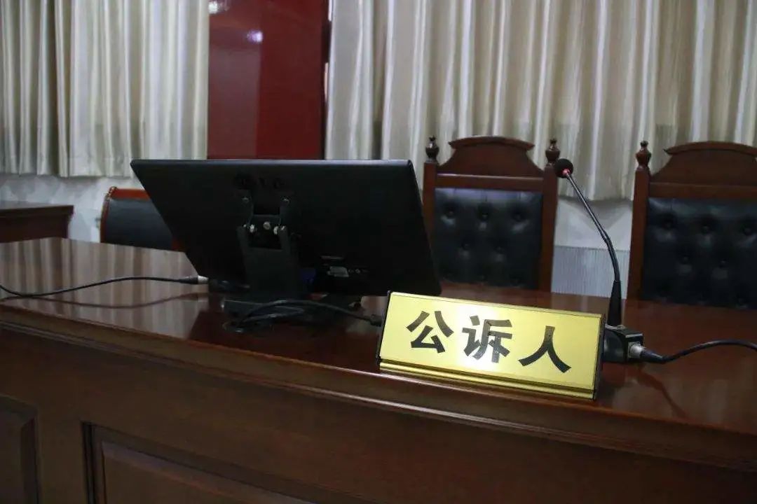 老人为防盗竟在腊肠里加老鼠药！村民偷食后毒发身亡……是故意杀人还是正当防卫？