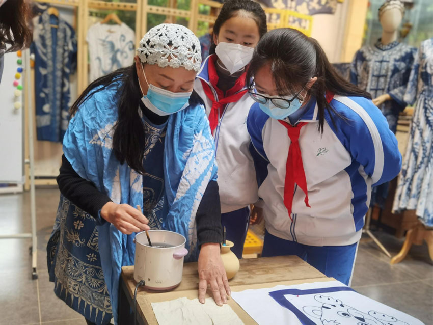 西山区书林第一小学开展非遗项目体验活动(图2)