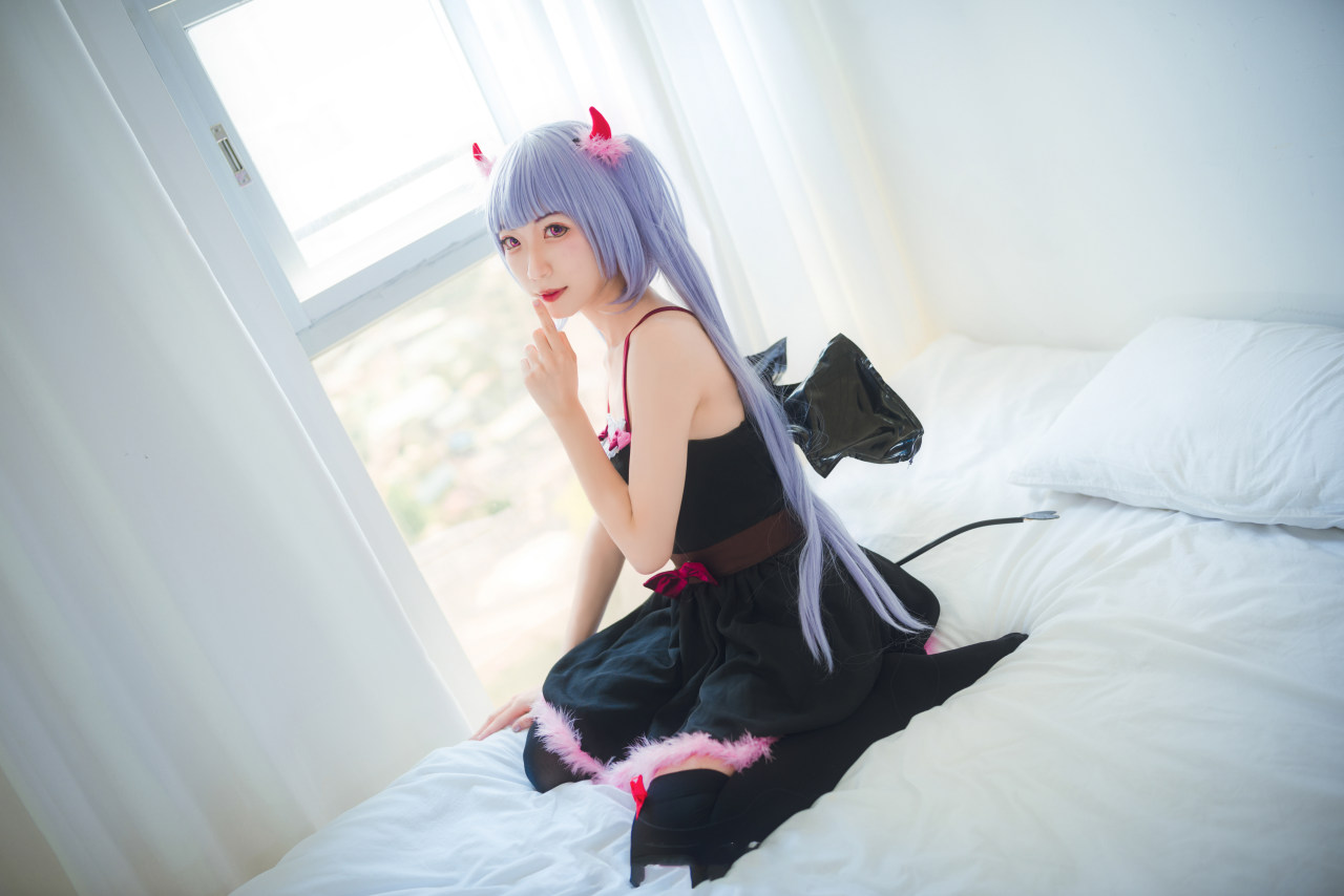 《NEW GAME!》凉风青叶小恶魔cosplay