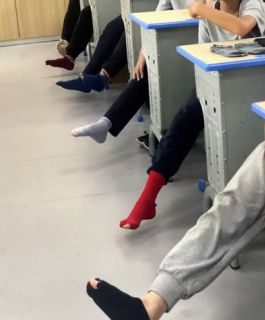 �㽭����סУ�����²��ܻؼң���ʦ�Էѷ���400��˫����