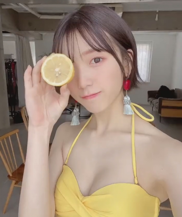 清新笑容很动人！气质空灵偶像少女船井美玖美照赏