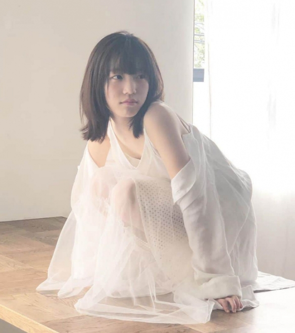 清新笑容很动人！气质空灵偶像少女船井美玖美照赏