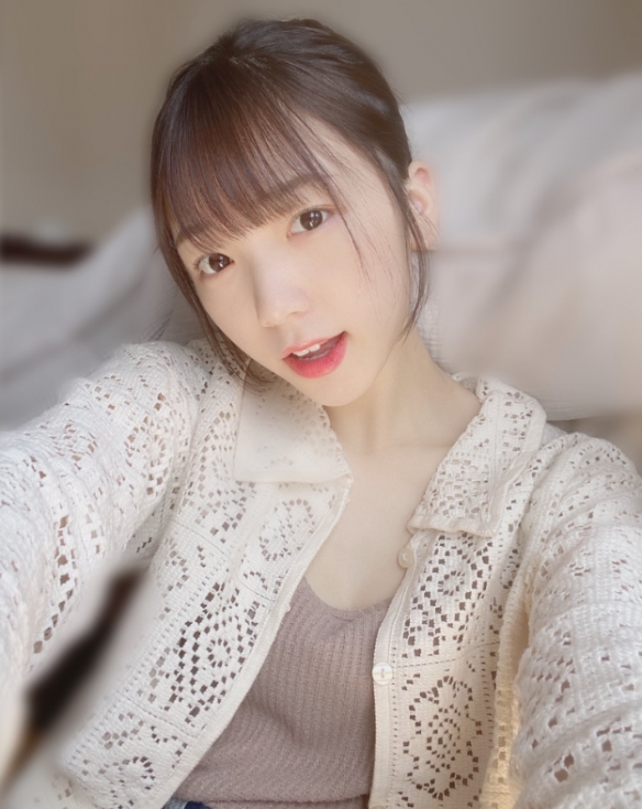 清新笑容很动人！气质空灵偶像少女船井美玖美照赏
