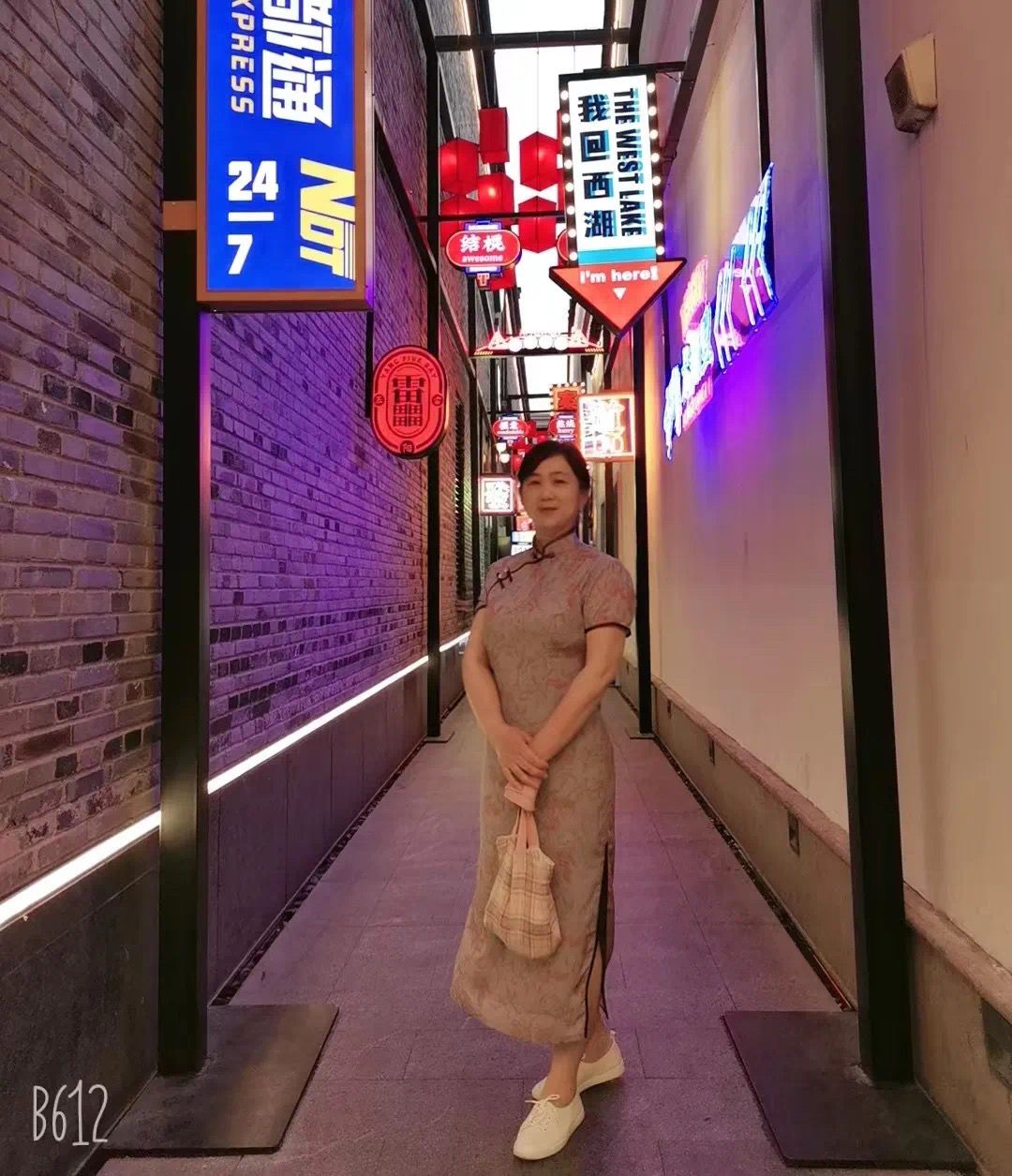 这张照片让我想起最爱的她