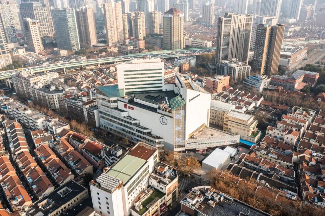 活着但不只是活着，疫情下的 12 位新消费企业家