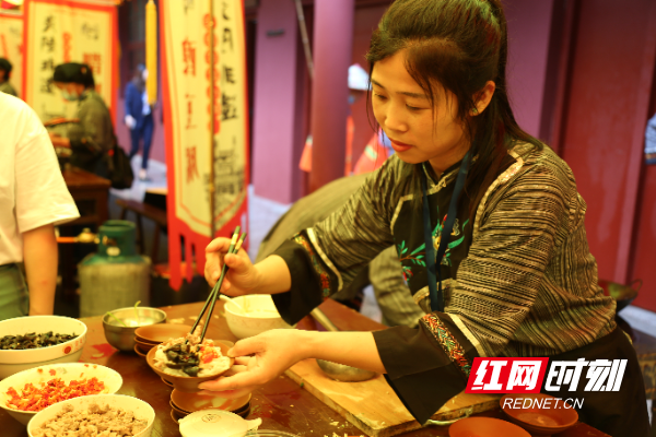 炎帝诞辰日 炎陵非遗客家小吃一条街上线了