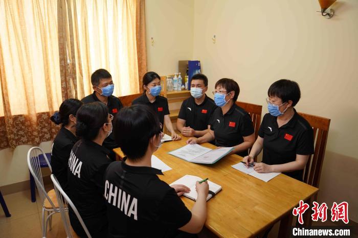 探访中国援柬中医抗疫专家组“温馨之家”