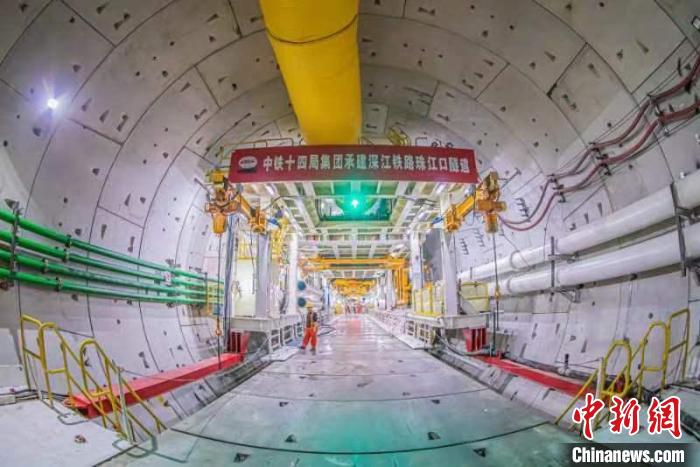 深江铁路珠江口隧道开始全速盾构掘进