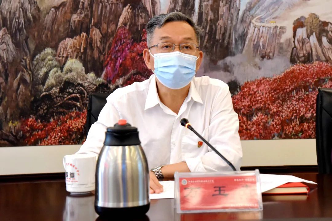 这个班顺利结业！