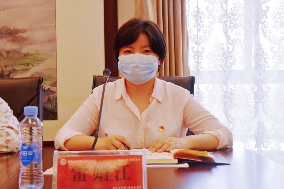 这个班顺利结业！