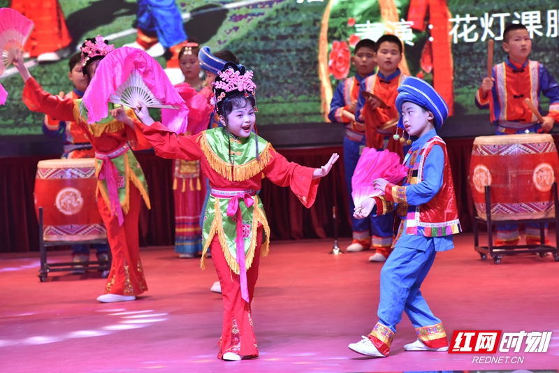 張家界民族小學(xué)舉行六一慶祝表彰活動(dòng)(圖8)