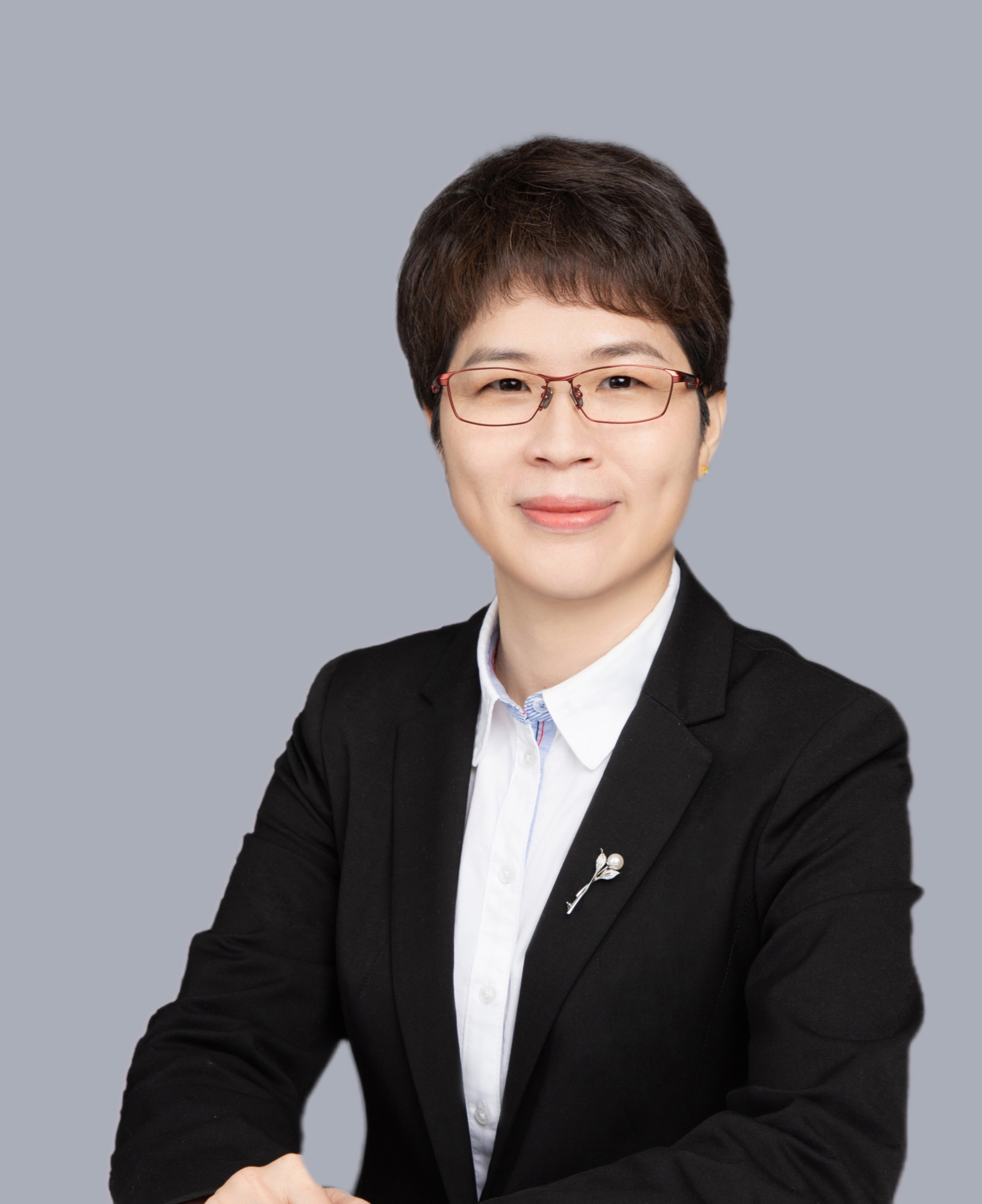 广西干部黄世芳履新中国驻哥打基纳巴卢总领事