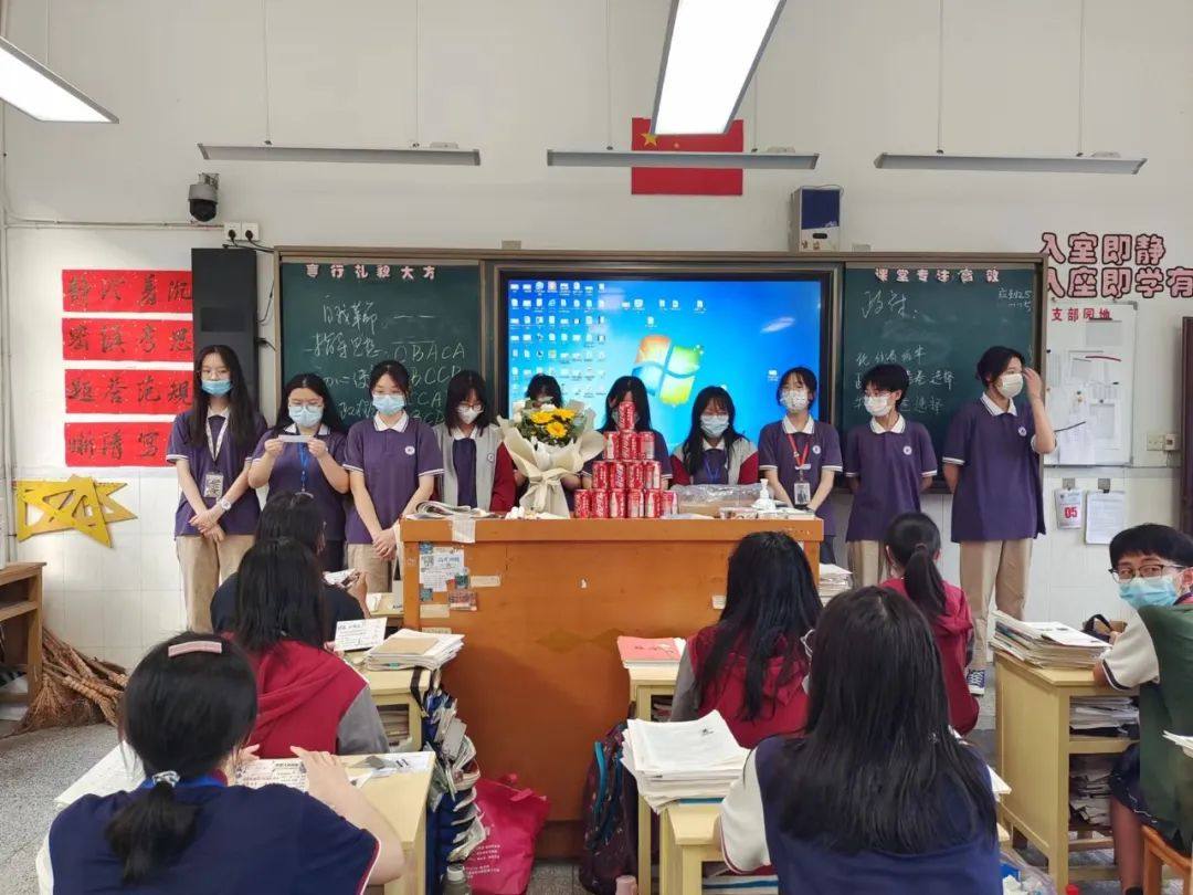 高考前“最后一课”，看到这些礼物破防了……