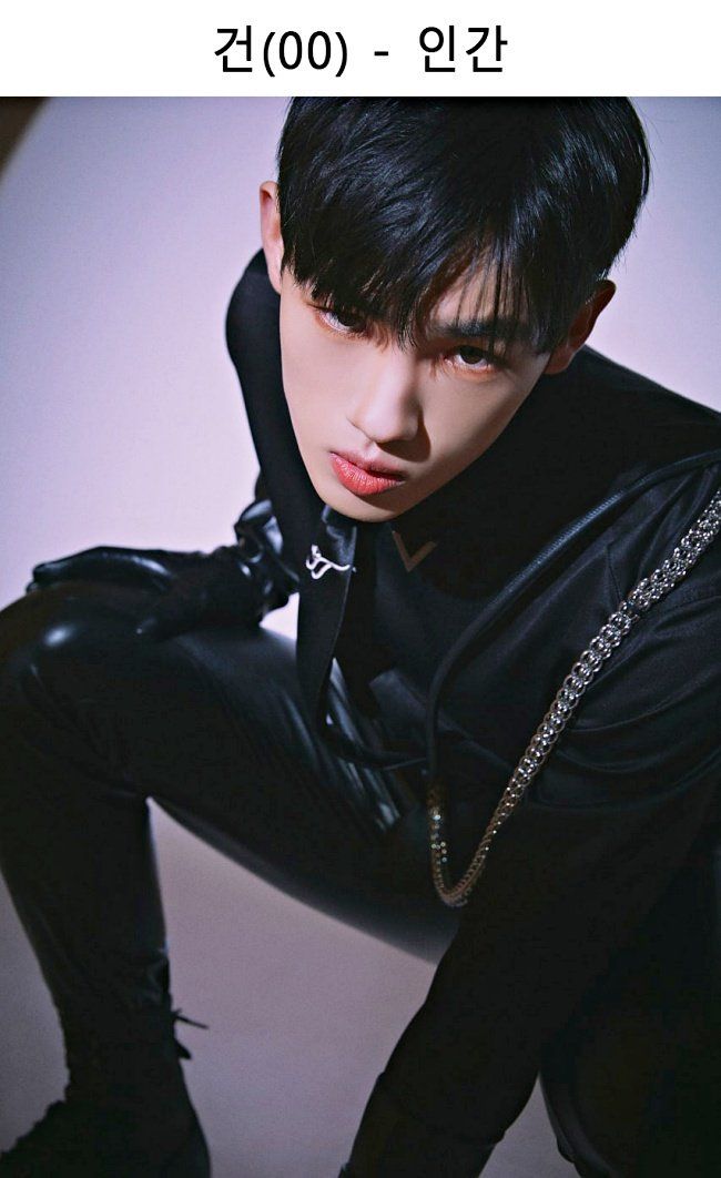 韩首位AI男偶像公开！「车银优＋门面综合体」最强神颜爆热议