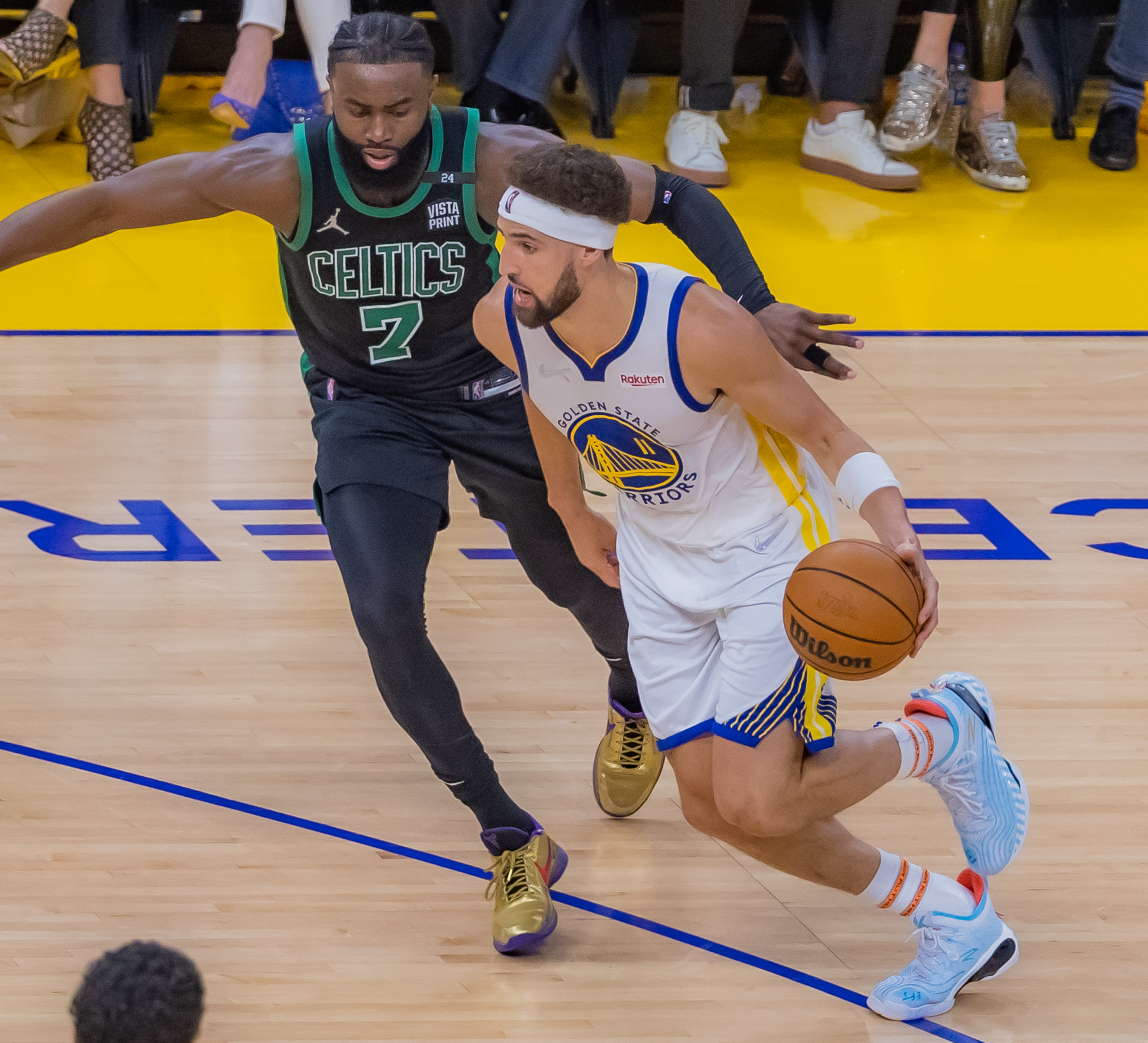 拿过nba总冠军的有哪些队(勇士蛰伏3年兑现承诺，7个NBA总冠军超越公牛)