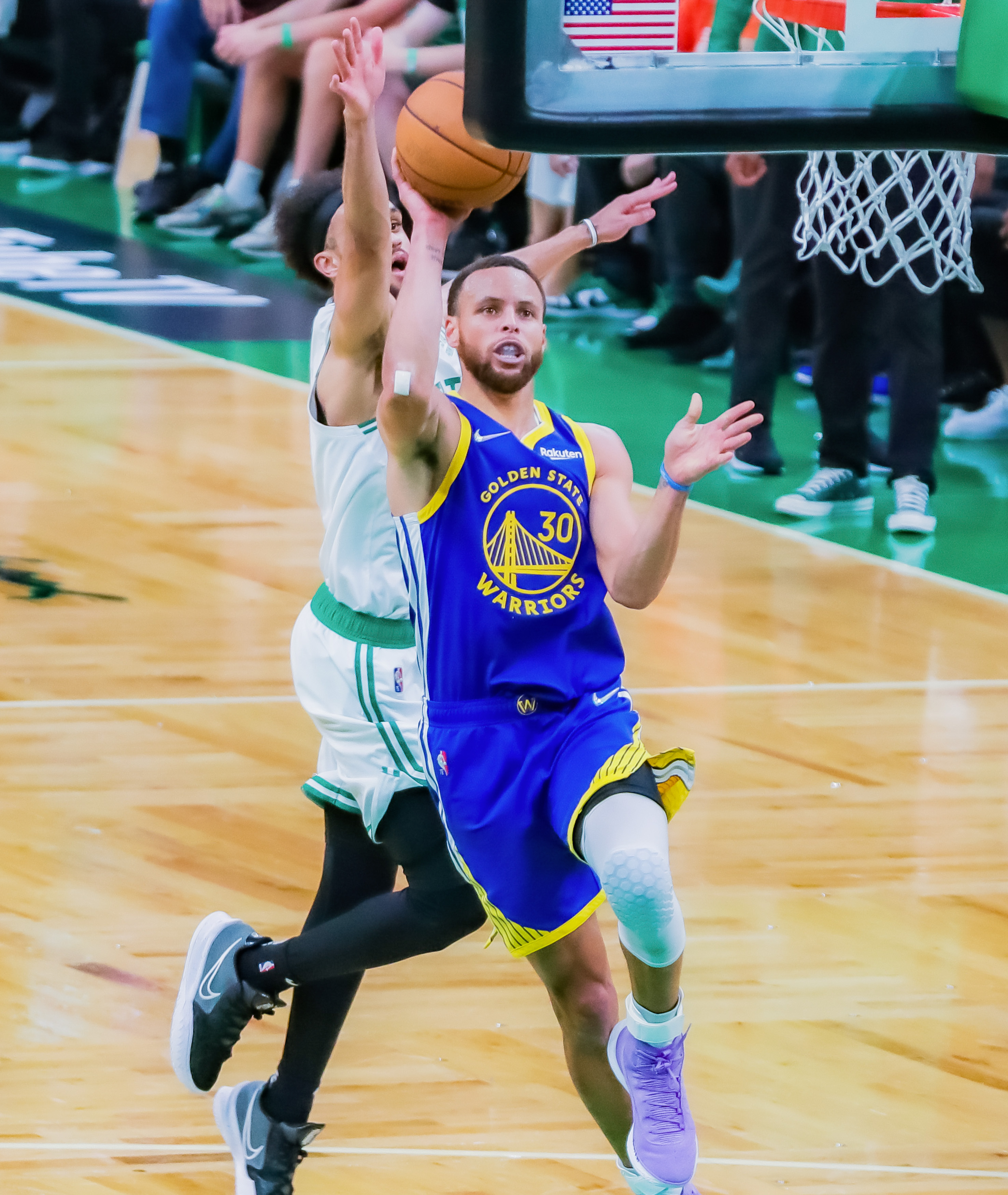 篮球比赛决赛多少场(（体育）篮球——NBA总决赛：勇士队夺冠)