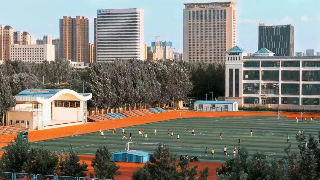 这是华水，欢迎来到你的主场！