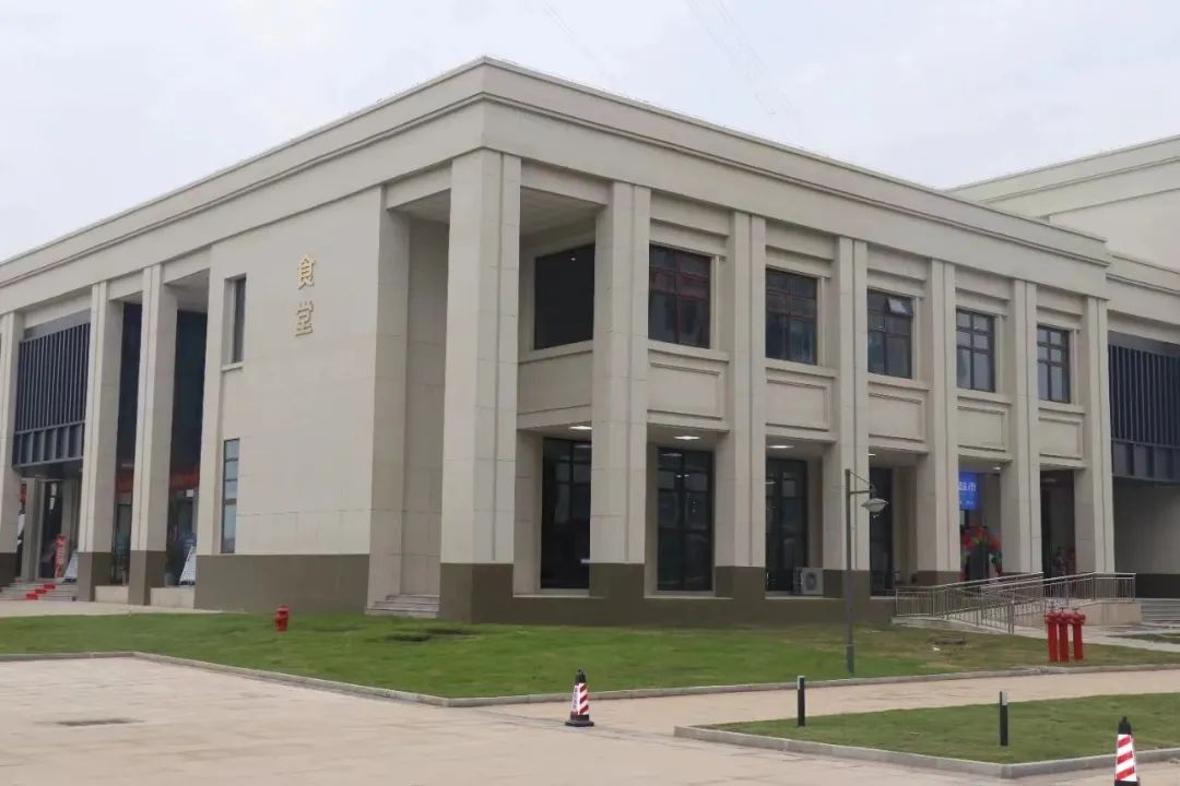 这是华水，欢迎来到你的主场！