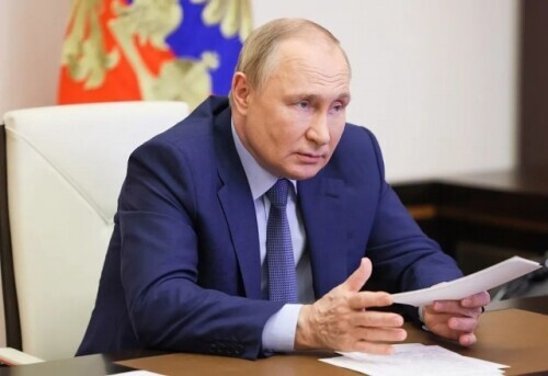 俄罗斯总统普京签署总统令，确立支付外币政府债务的临时程序