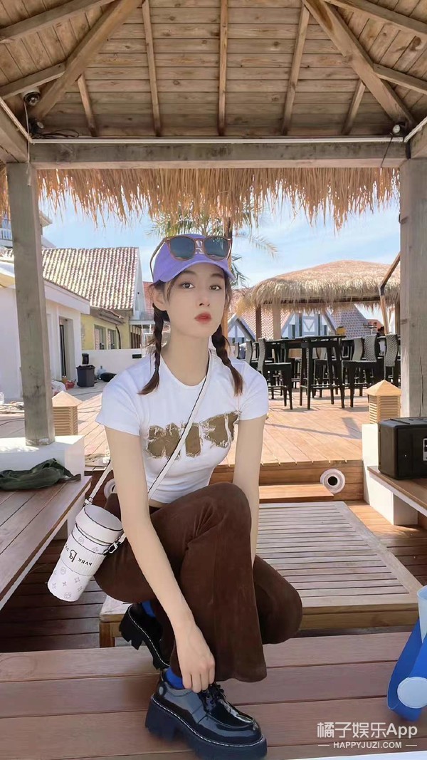 还记得《旋风少女》的方婷宜吗？合作的人都火了就自己不火？