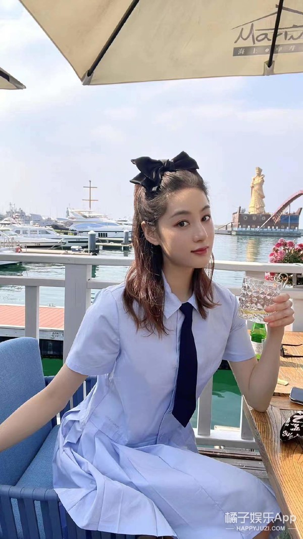 还记得《旋风少女》的方婷宜吗？合作的人都火了就自己不火？