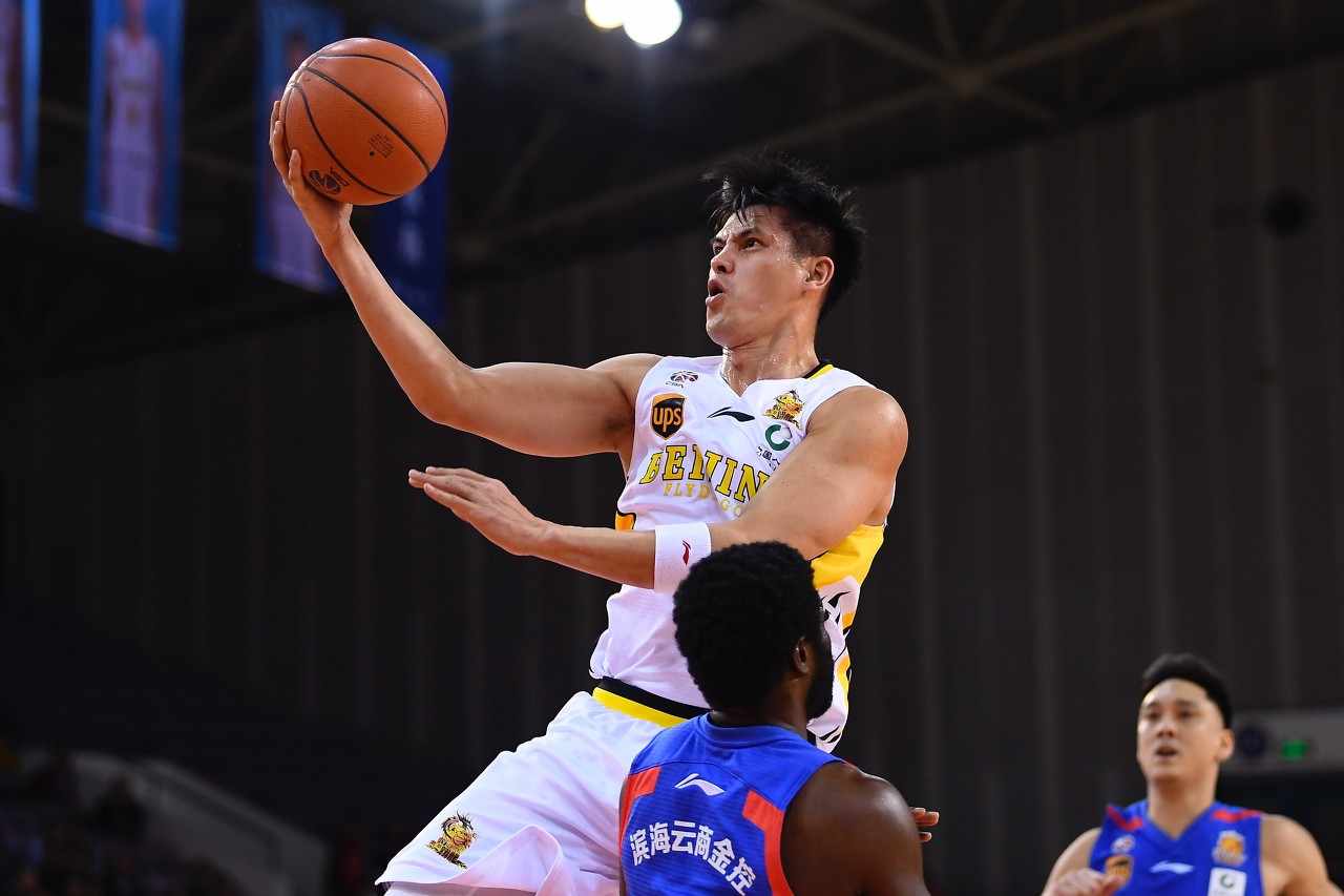 cba林志杰哪里人(38岁CBA旧将杨敬敏当选中国台湾联赛MVP 40岁林志杰入选二阵)