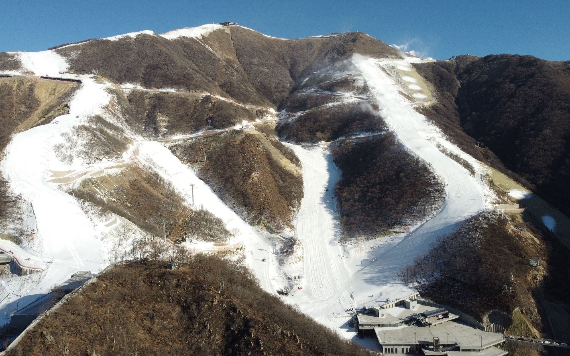 有哪些地方会会第九届奥运会(延庆奥林匹克园区：“雪游龙”一山观四季)