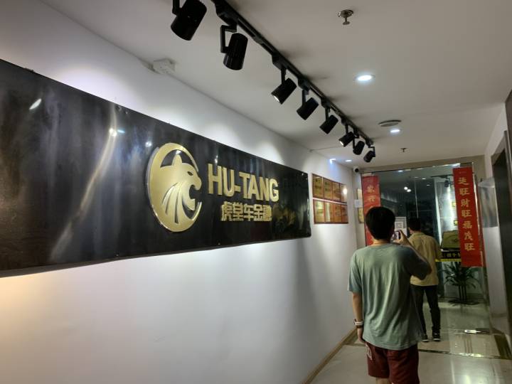 ​记者帮后续 | 网约车开半年，贷款背两年，司机：“撩个车”还想让我再交钱