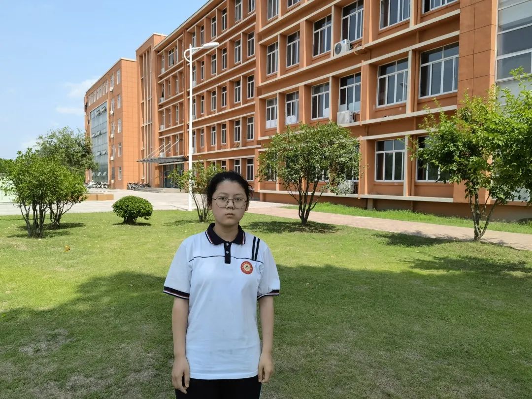 祝贺！新安中学，好样子