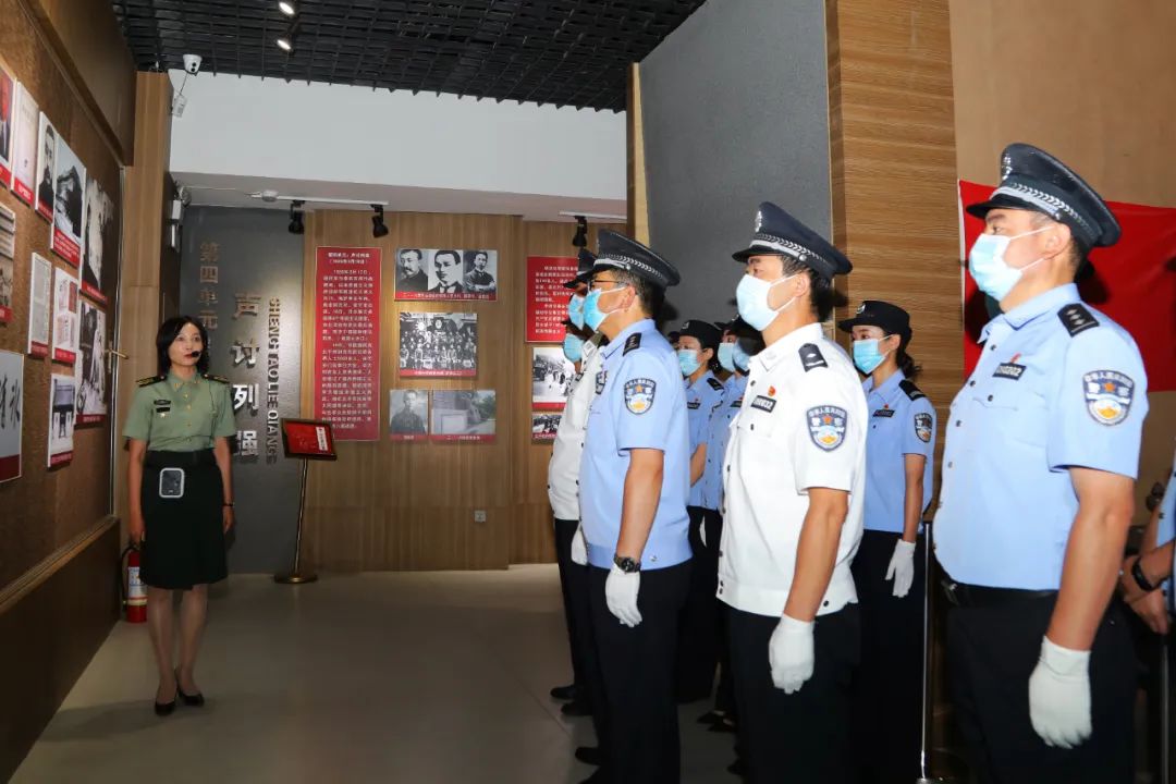 临夏州公安局举行“党旗照我去奋斗”庆祝建党101周年主题党日活动