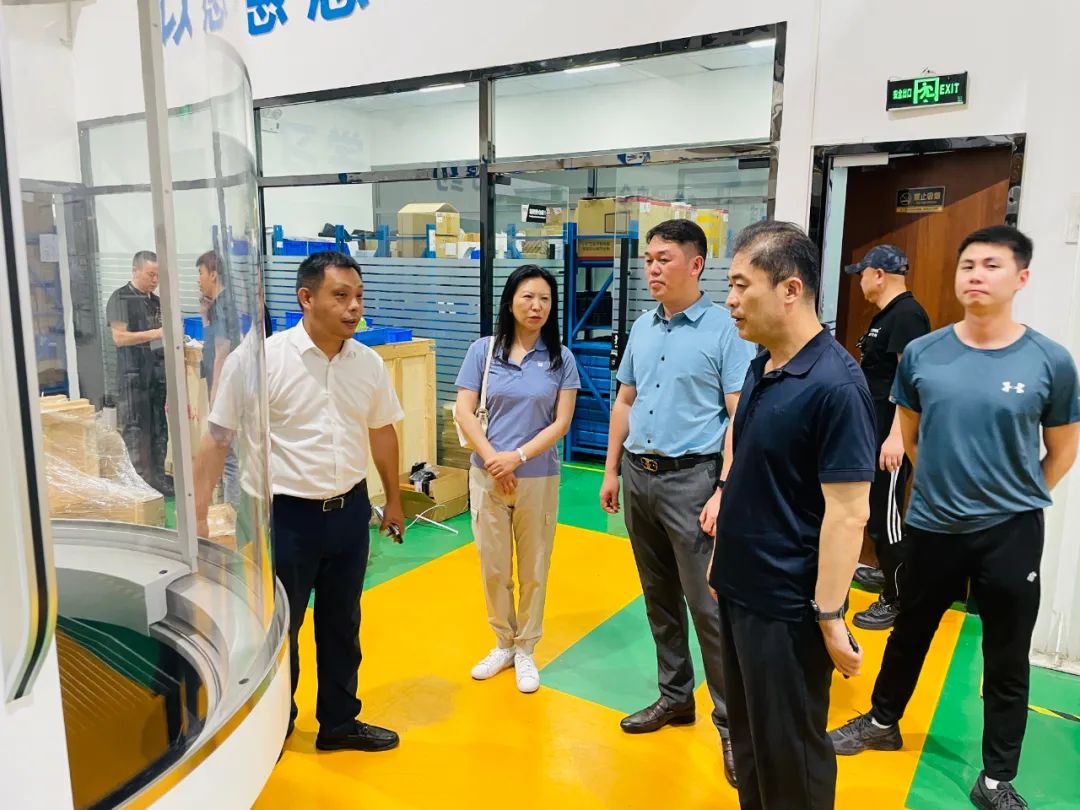 济南新材料产业园区管委会主任韩利师带队赴湖州开展招商考察