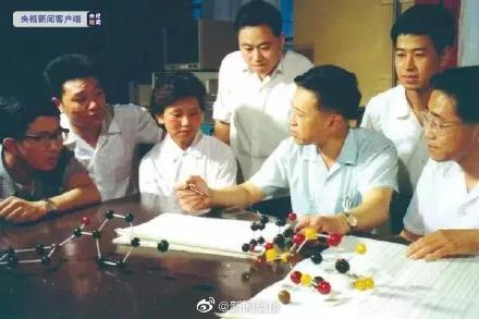 中国科学院院士、晶体学家范海福逝世