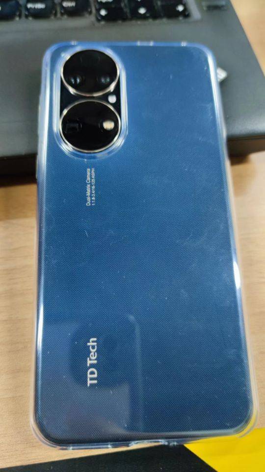 「晚报」苹果开启 2022 年高校优惠活动/赵明称手机影像联名是噱头