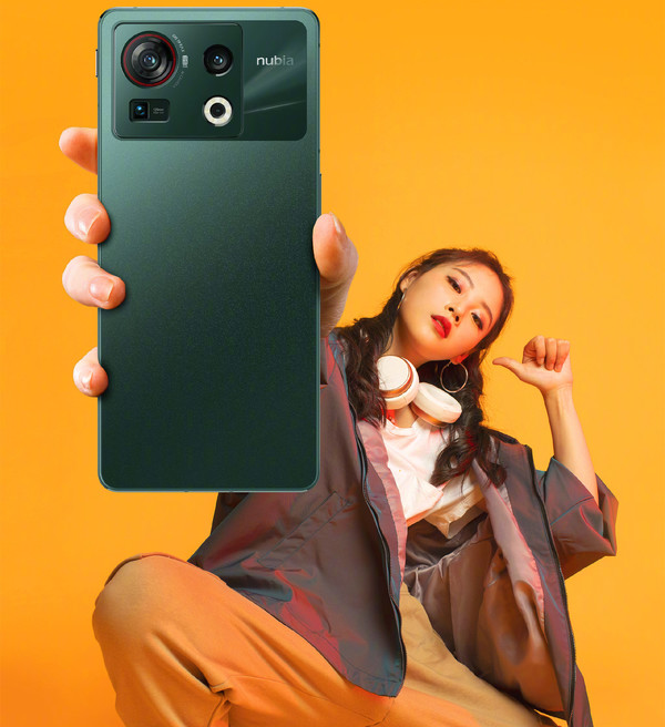 官宣：努比亚Z40S Pro将联名《灵笼》外观长这样