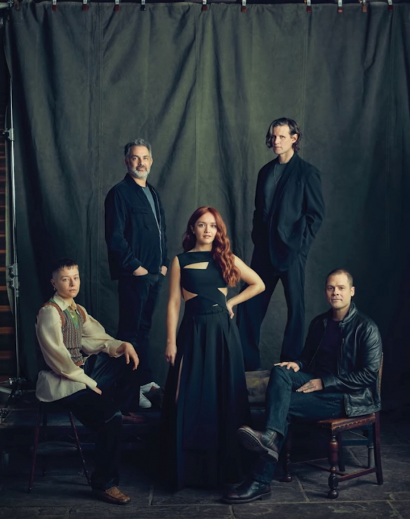 权游前传剧《龙之家族》曝新剧照 片场照！8.21开播