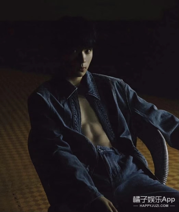 还记得《亲爱的热爱的》余承恩吗？如今撞脸小狗？