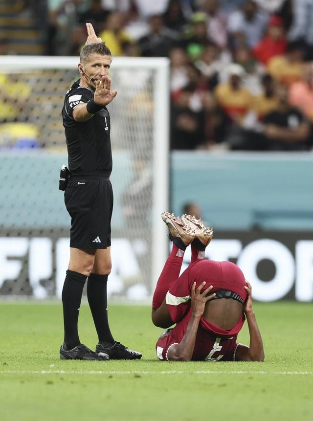 历届世界杯东道主战绩（尴尬！东道主首战不败定律被打破，卡塔尔坐实“最弱东道主”）-趣拿体育