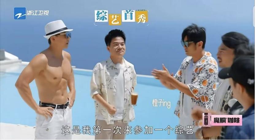 董宇辉不拧巴了，俞敏洪却被困住了