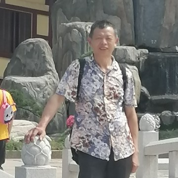 用户湛世平